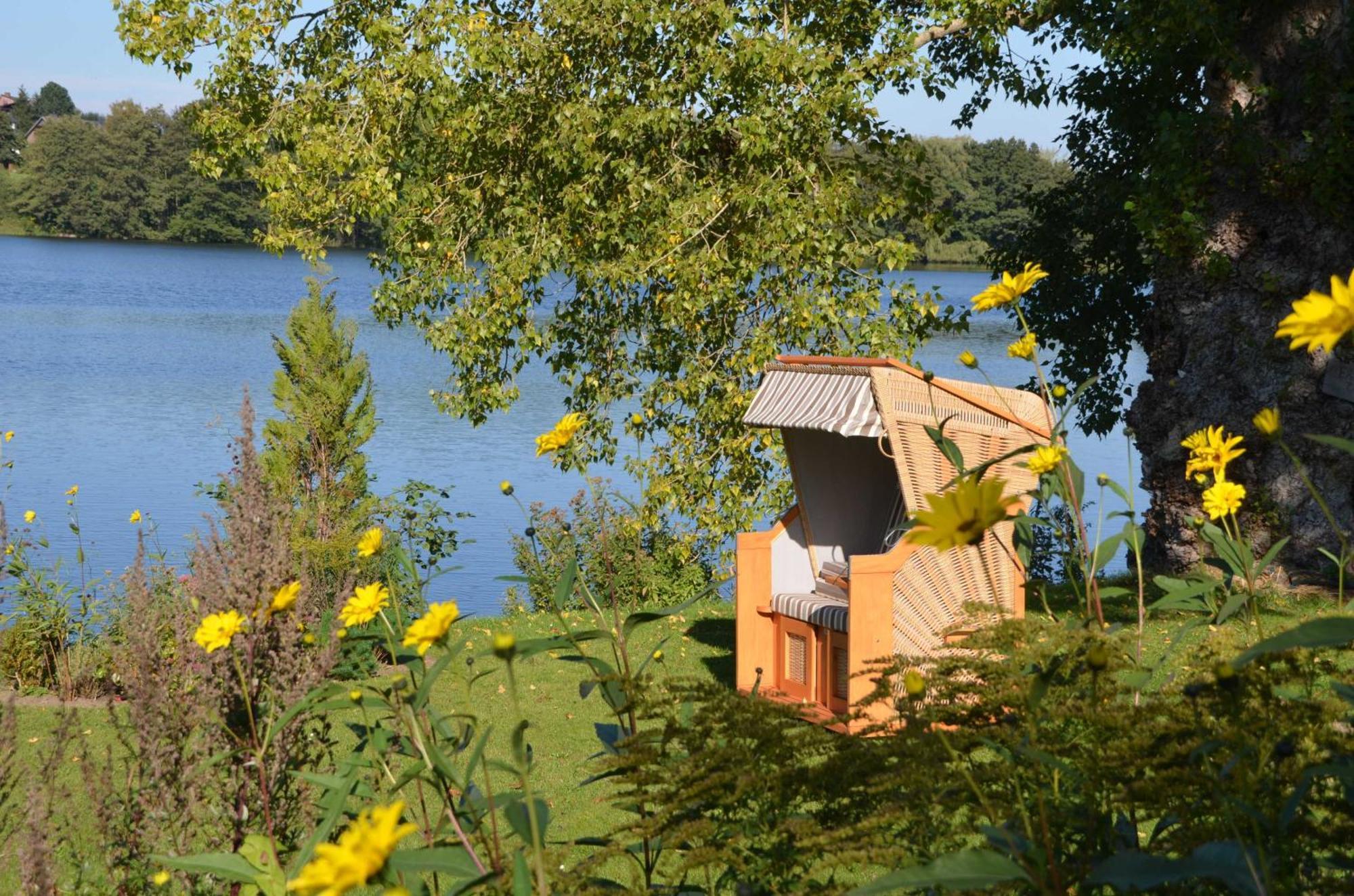Reetdachkate Auf Gestuet Schierensee Grebin 외부 사진